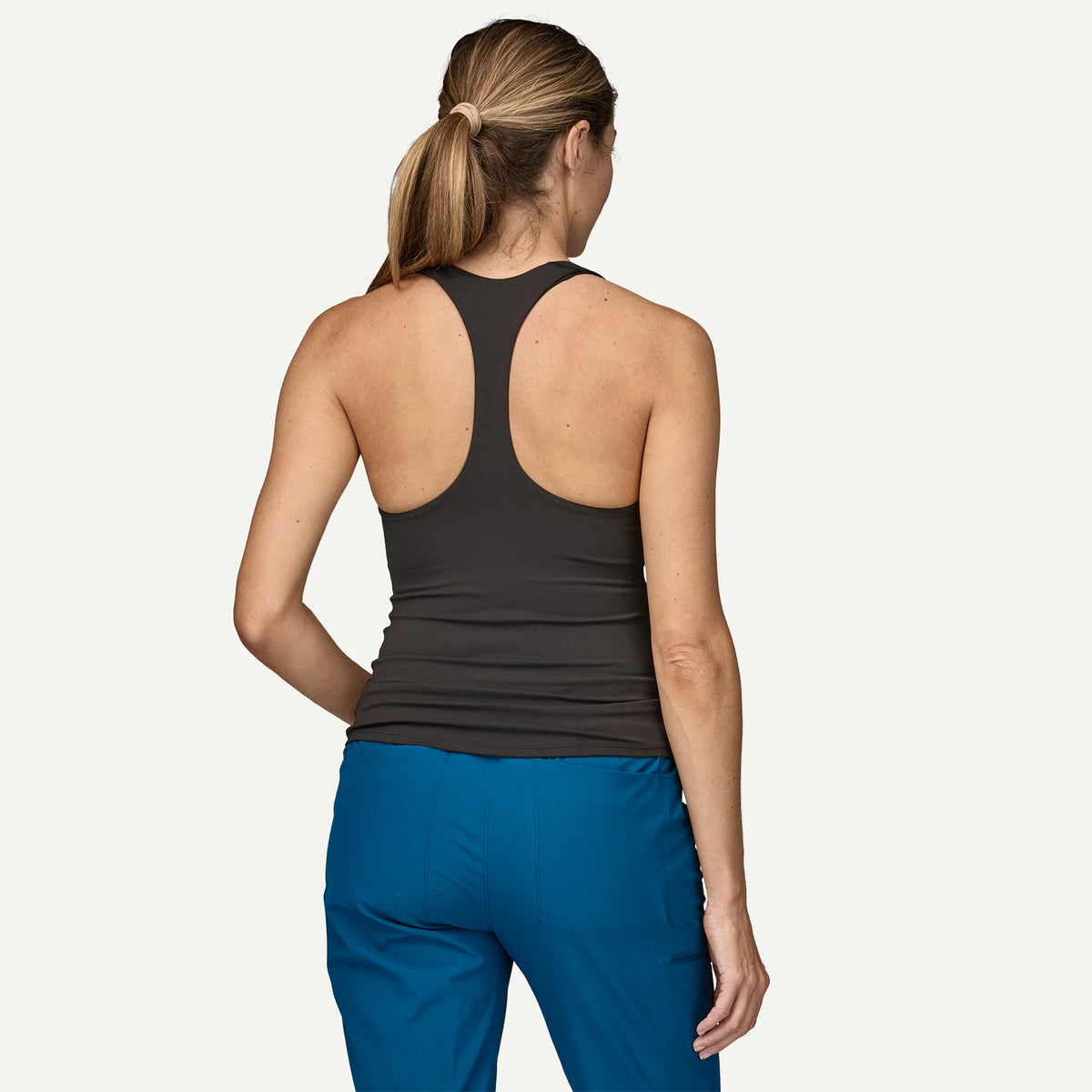 W's Maipo Tank
